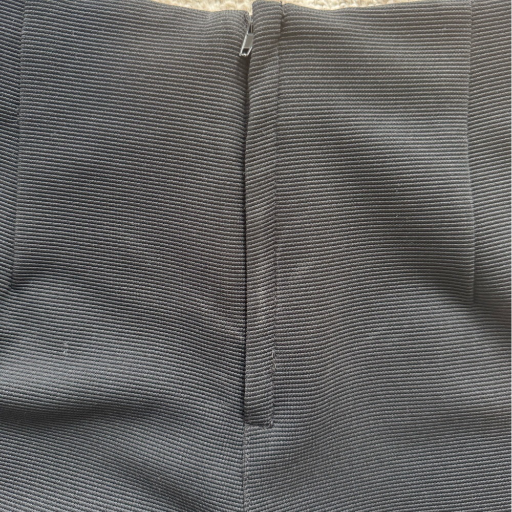 H&M Black High Waist Ribbed Pants with Zipper Detail at Ankles - Picture 4 of 6